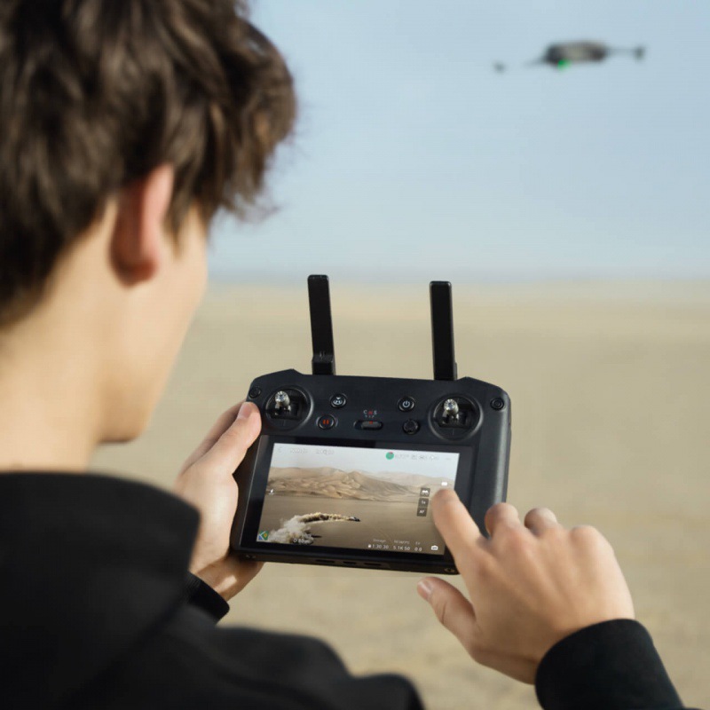 大疆 DJI RC Pro 带屏遥控器 高亮显示强悍性能 Mavic 3系列配件