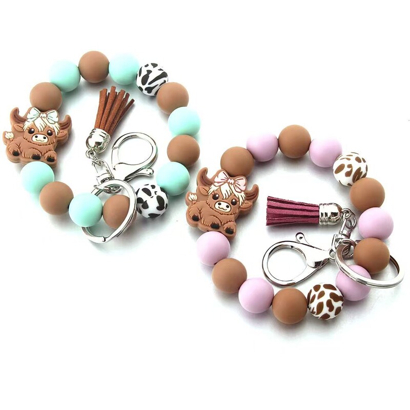 ETSY New Hot Selling Fashion Highland Cow Silicone Bracelet Keychain Cartoon Tassel Wrist Keychain Accessories