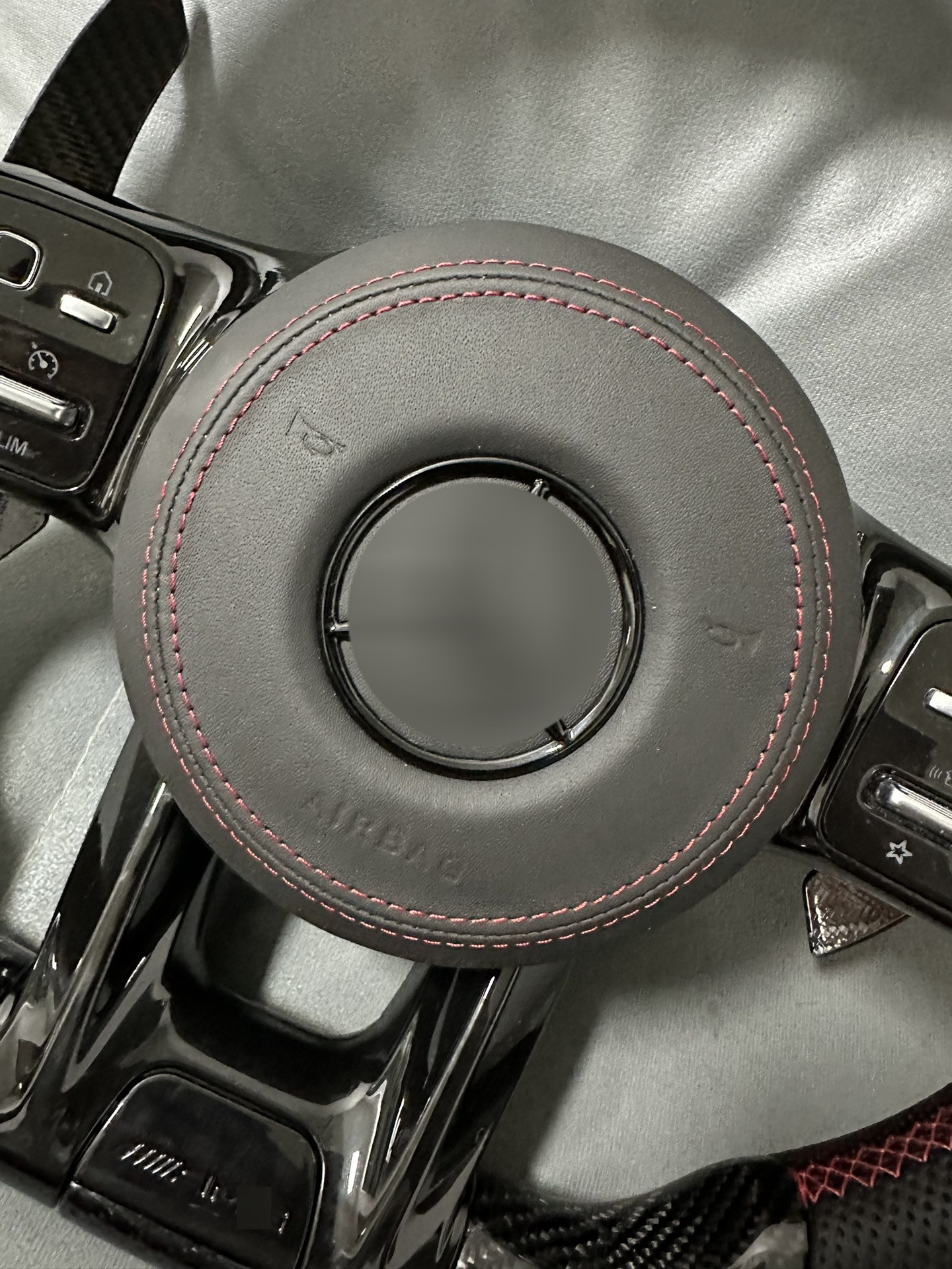 Suitable for Mercedes-Benz AMG carbon fiber 809 steering wheel assembly modification for glkac260e300ls-class, from old to new model