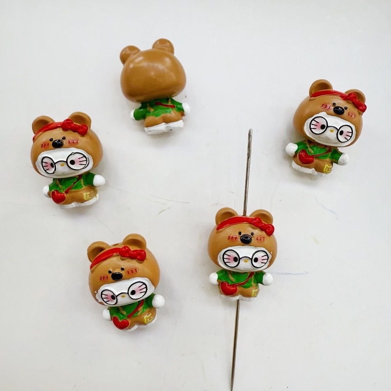 手绘树脂眼镜kitty猫摆件潮玩手办立体公仔桌面装饰品创意礼品|undefined