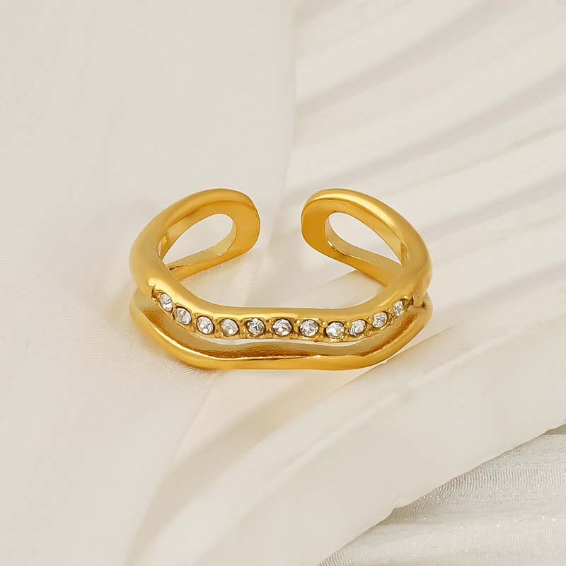 Japón y Corea del Sur nuevo tipo geométrico cruz oro INS viento temperamento ligero lujo con incrustaciones de perlas anillo de ajuste de apertura mujer