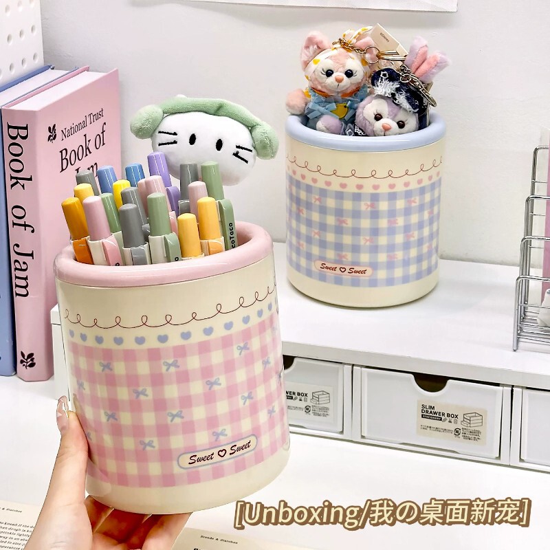 Desktop trash bin, high aesthetic value, cute, mini, small, lidless waste paper basket, office desk storage container, sanitary bin Desktop trash bin, high aesthetic value, cute, mini, small, lidless waste paper basket, office desk storage container, sanitary bin