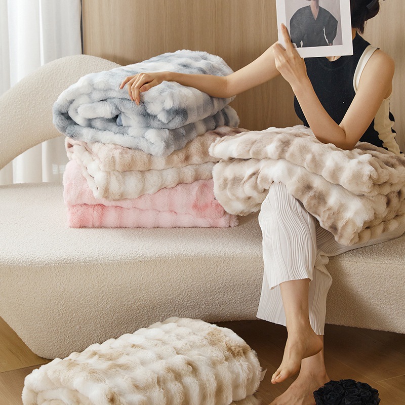 2023 autumn and winter new three-dimensional imitation rabbit fur bubble velvet imitation fur thickened warm double-layer blanket wholesale delivery