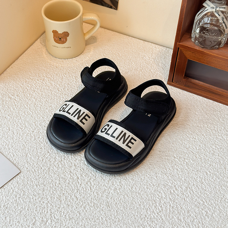 Sandalias para niños 2025 verano nuevo estilo zapatos de suela suave para niñas sandalias para niños grandes zapatos de playa casuales para niñas image 4