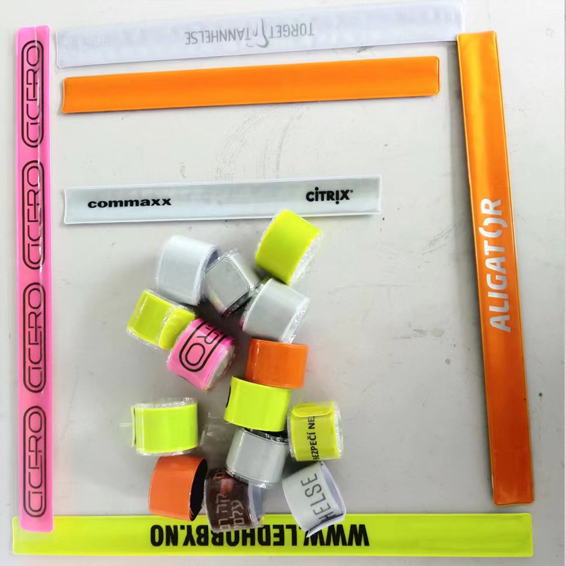 自定义活动啪啪圈 儿童小礼品个性PVC手环自动卷反光多款式手腕带