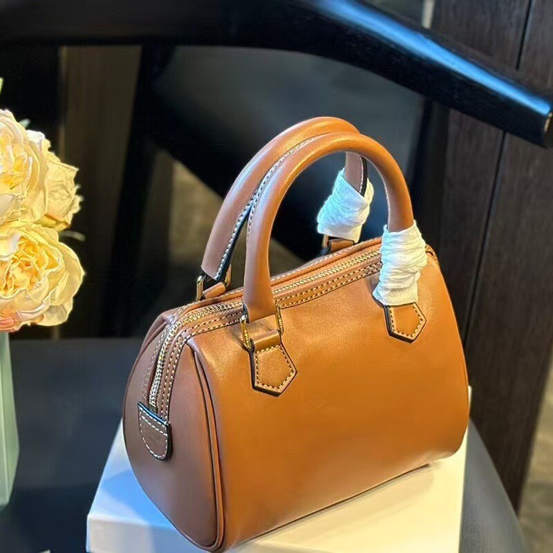 高端高品质凯旋门手提包枕头包波士顿包保龄球包真皮单肩斜挎包女|undefined