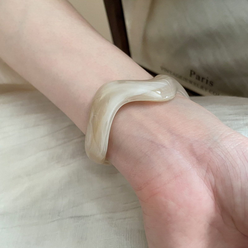 欧美亚克力晕染不规则宽面手镯个性时尚潮流手环轻奢百搭手饰小众|undefined
