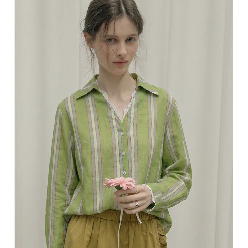 Fresh summer vibe green striped ramie shirt for women, gentle turn-down collar, relaxed loose casual long-sleeve top Fresh summer vibe green striped ramie shirt for women, gentle turn-down collar, relaxed loose casual long-sleeve top