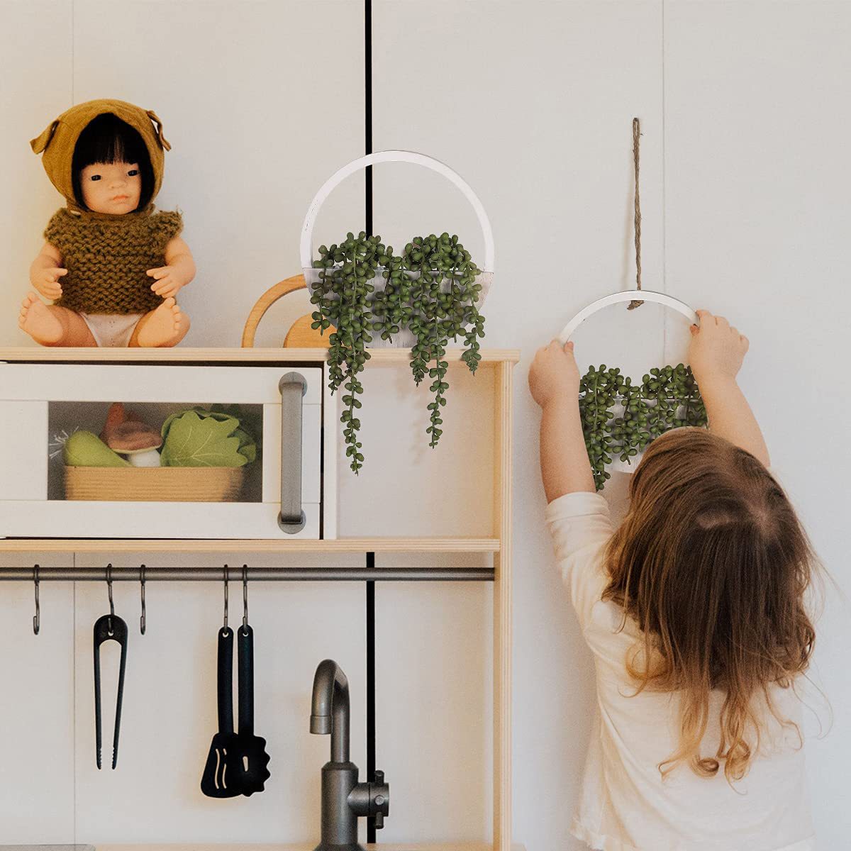 Simulación caliente transfronteriza amante de la planta verde lágrima colgante de pared simulación planta suculenta maceta de madera Cuentas de Buda colgando de pared decoración de la planta