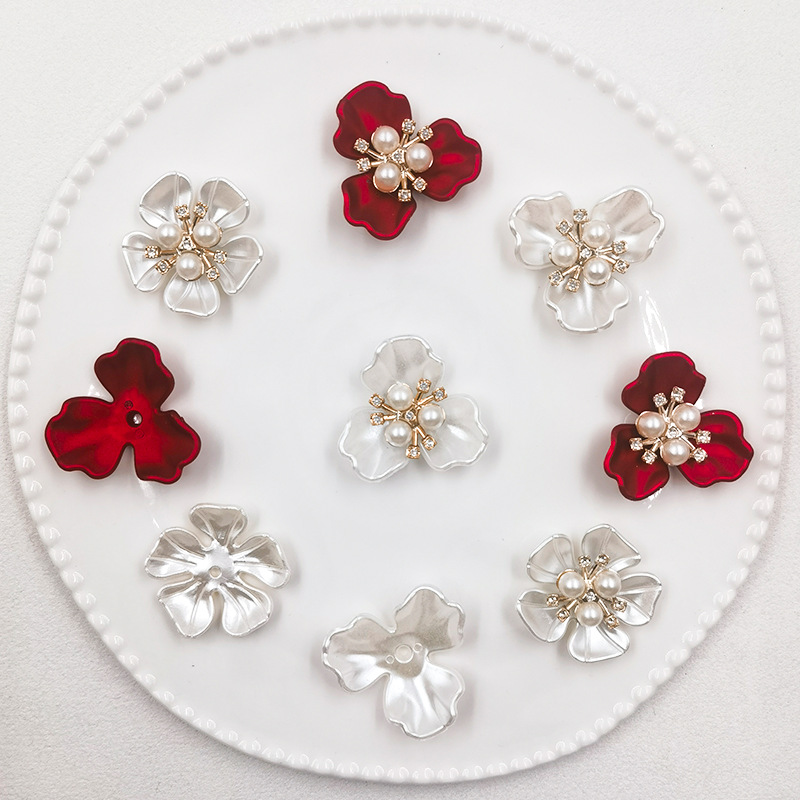 Hot-selling Pearl-colored Rhinestone-studded Three-dimensional...