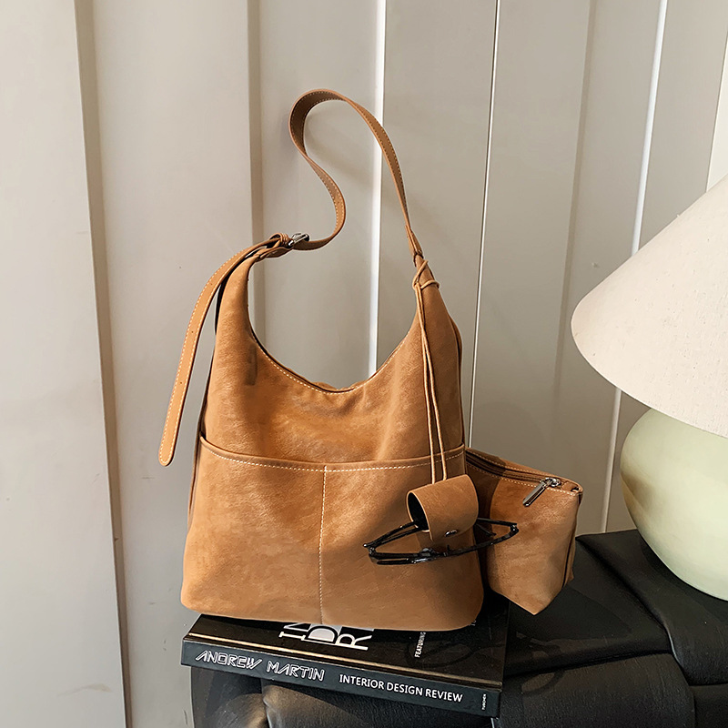 Cross-border backpack, bolsas de mano, bolsas de cubo, bolsas de gran capacidad, bolsas de hombro casuales para mujeres.