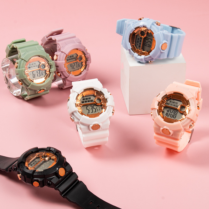 Electronic men's watch