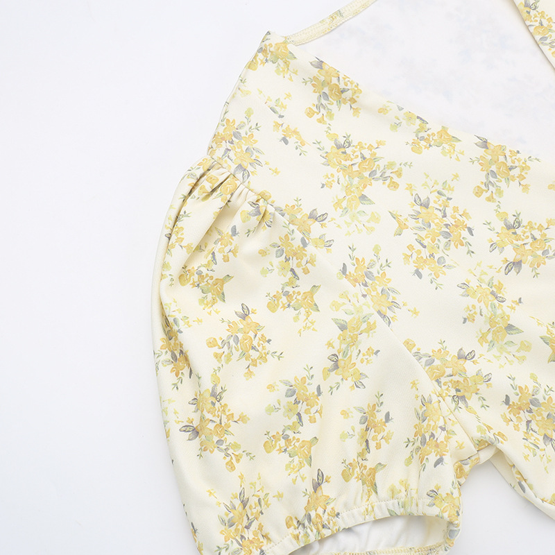 280g Weight Above Knee Dress Length Type Short Sleeve Sleeve Length Floral Dress Dresses Type Spandex, Polyester Fabric Type High Waist Waist Line Casual, Daily Occasion V Neck Neckline Regular Fit Fit Type Ditsy Floral Pattern Summer Season Women's Gender Elegant, Streetwear Style L, M, S Size Wholesale Women's Elegant Streetwear Ditsy Floral Casual Daily V Neck Short Sleeve Floral Dress 14