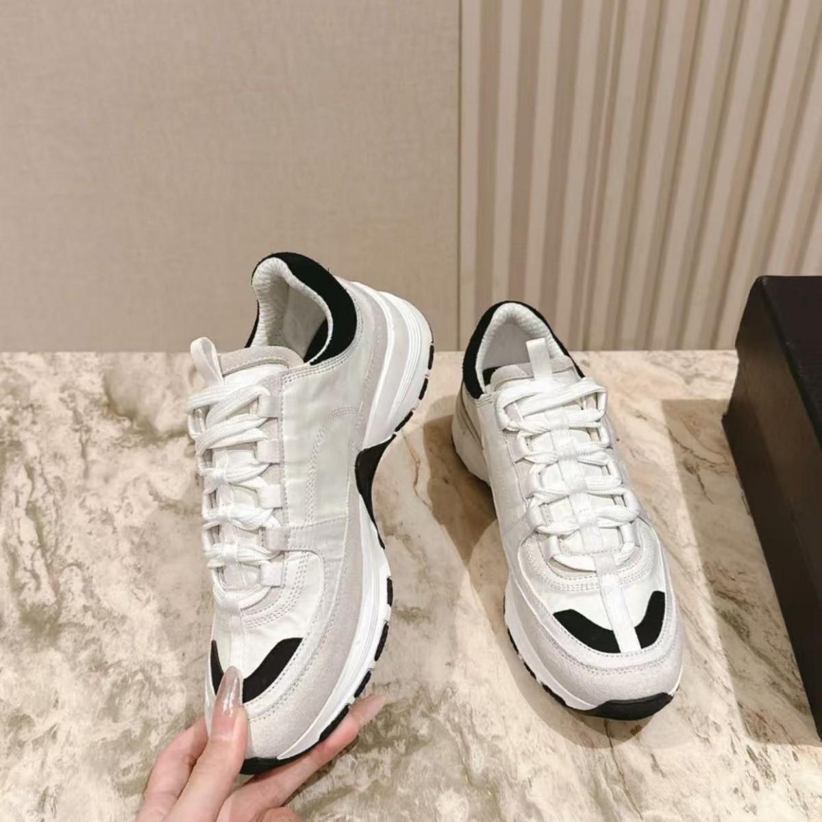 Thousand-Yuan-Level Chanel-Style Thick-Soled Lace-Up Dad Sneakers for Women, 25 Models, Summer Breathable Sports Casual Shoes, White Sneakers