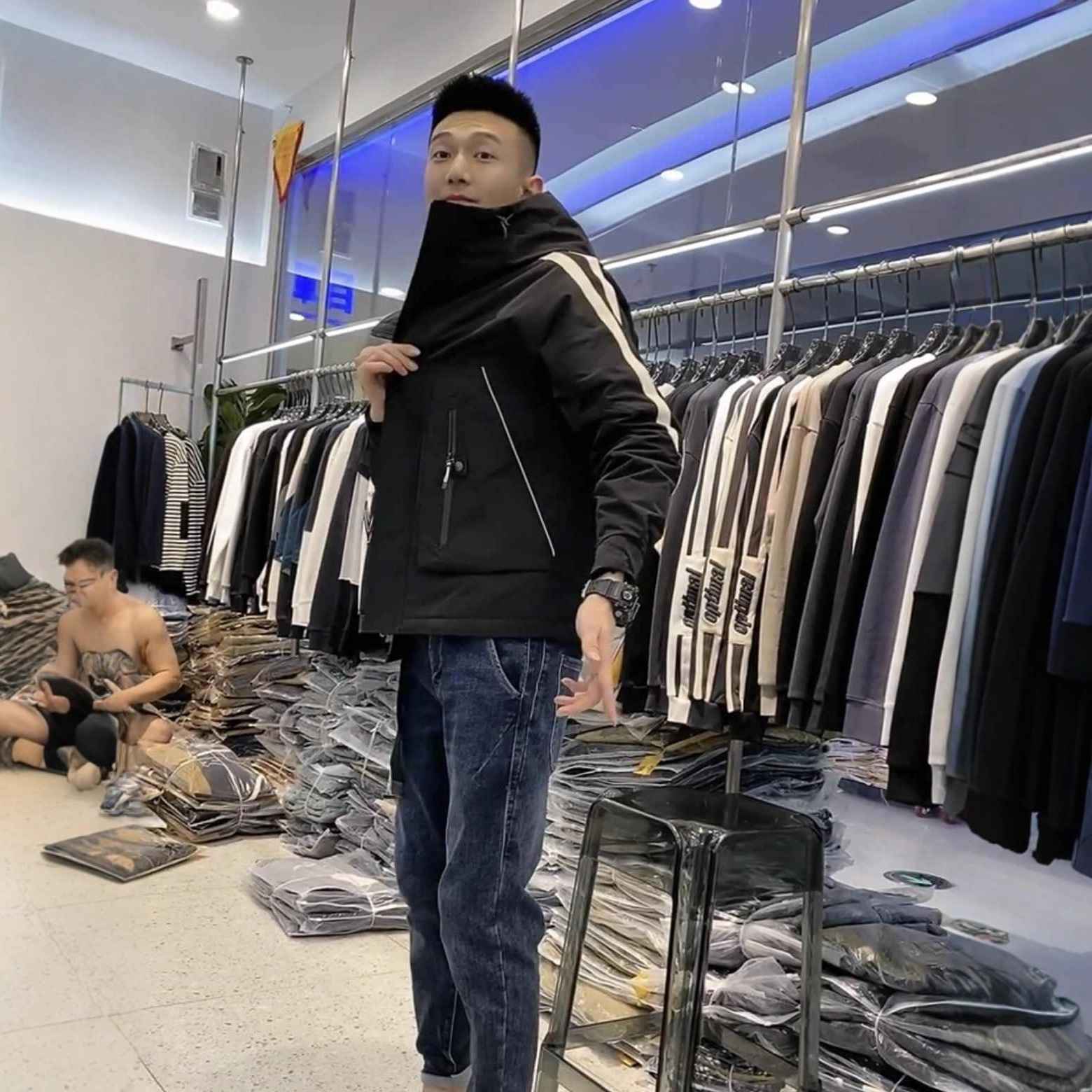 ActiveGo Spring Autumn Winter New Jacket Hooded Windbreaker Trendy Brand Casual Clothing Men's Coat Top Men_voghion.com