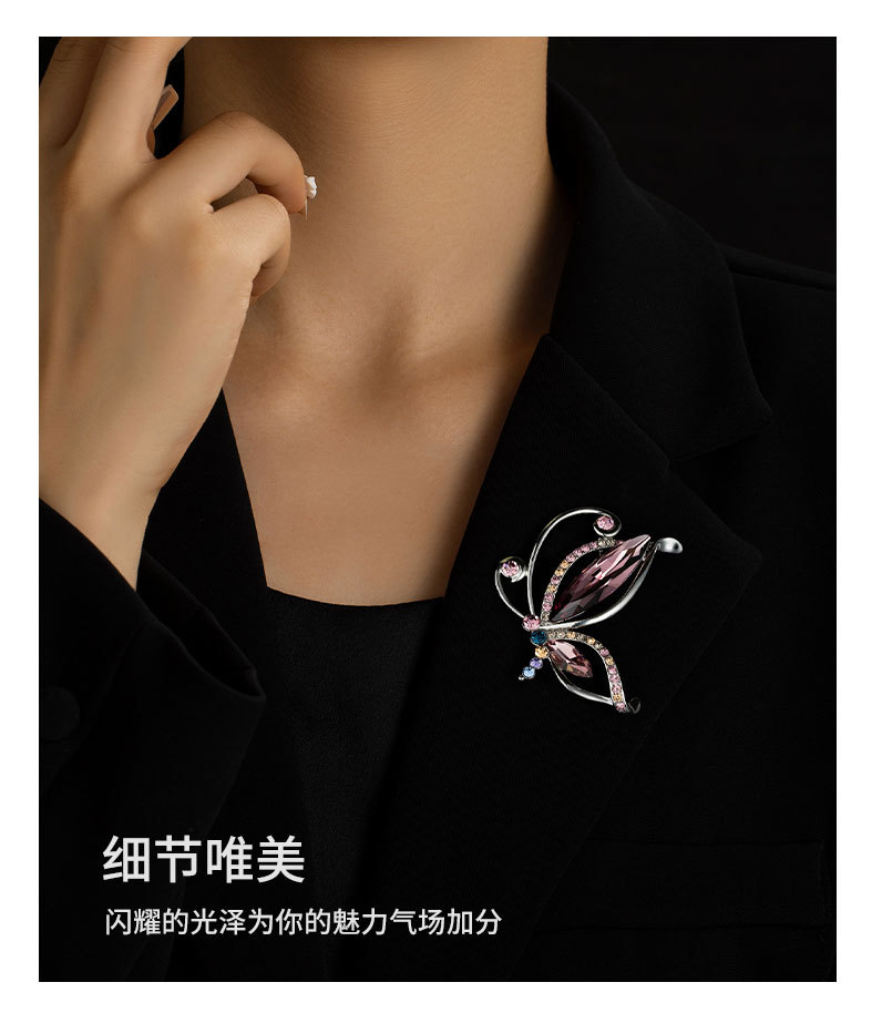 春夏简约时尚水晶蝴蝶胸针独特新颖灵动昆虫胸花送礼纪
