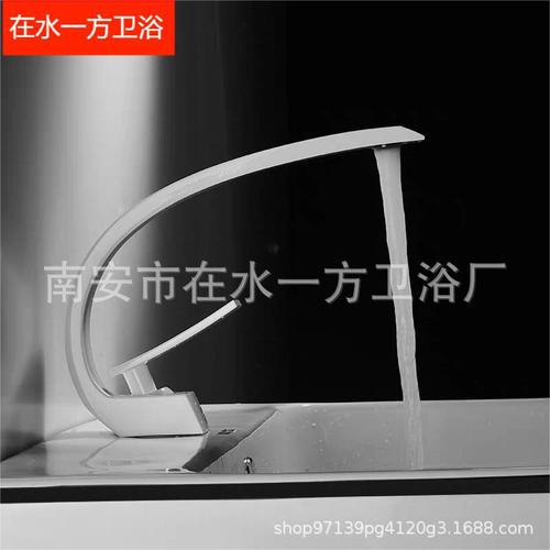 Full copper basin hot and cold faucet washbasin bathroom counter basin golden moon curved modern simple mixing faucet