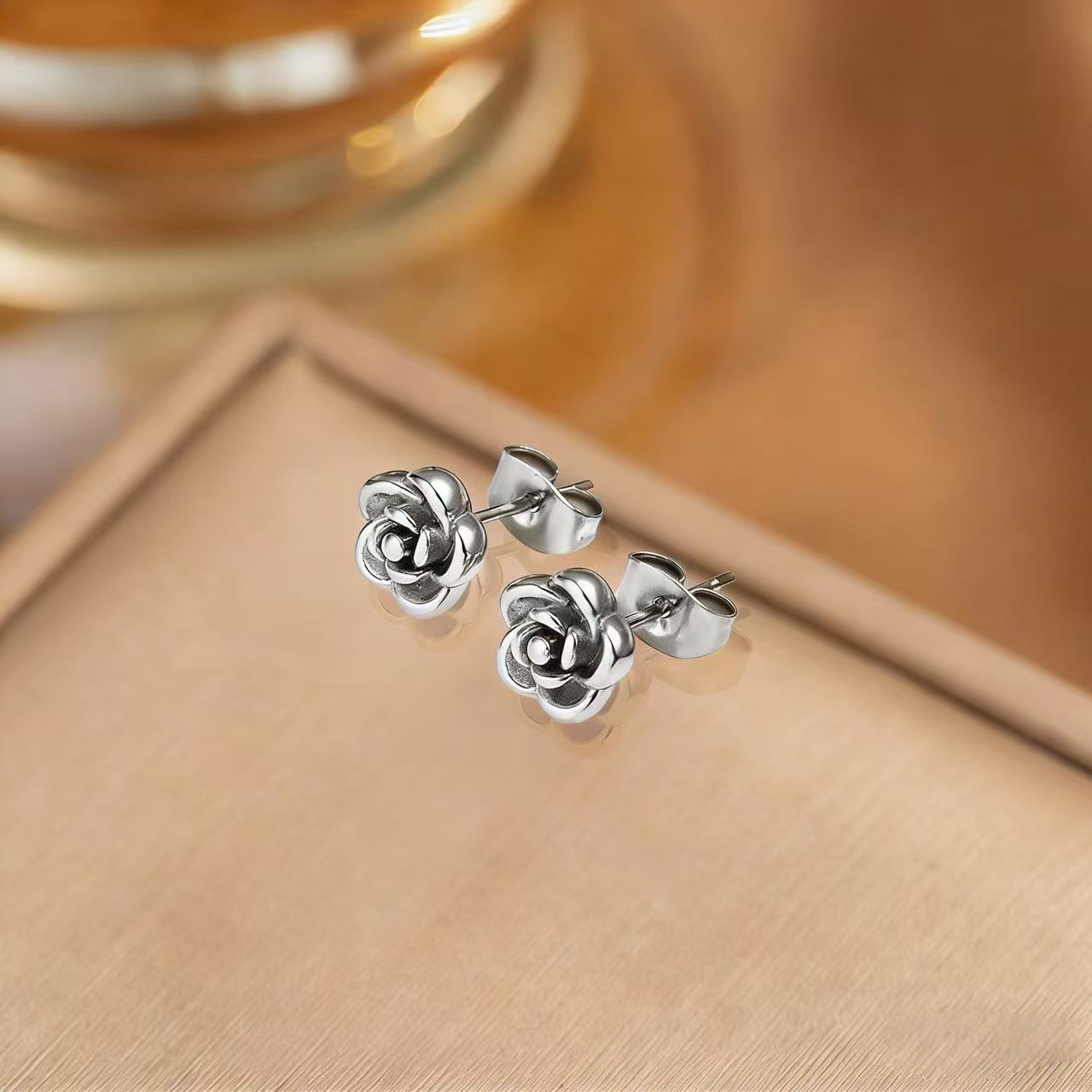 Luxe parelketting met magneetsluiting voor dames_voghion.com