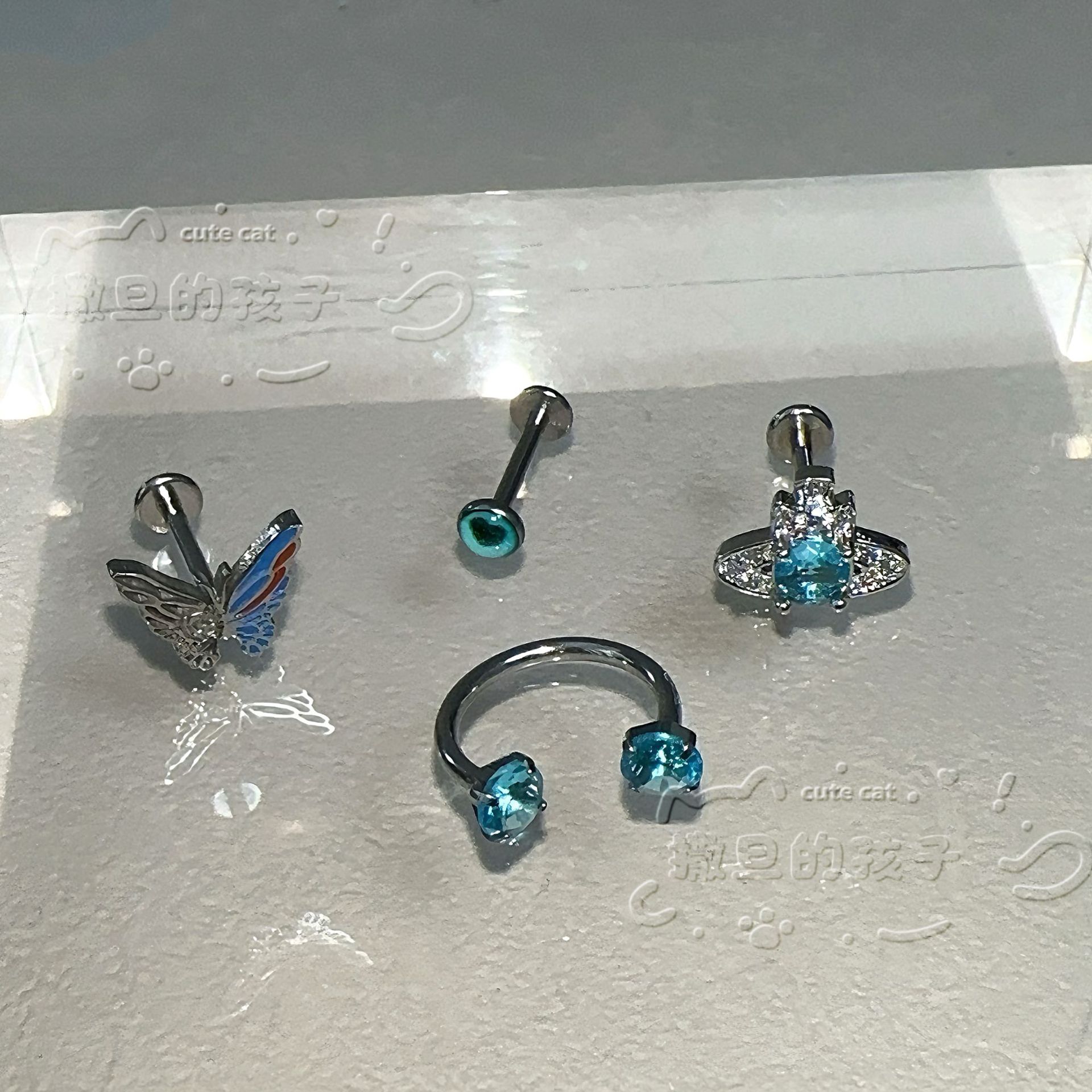 Labret piercing jewelry detail image