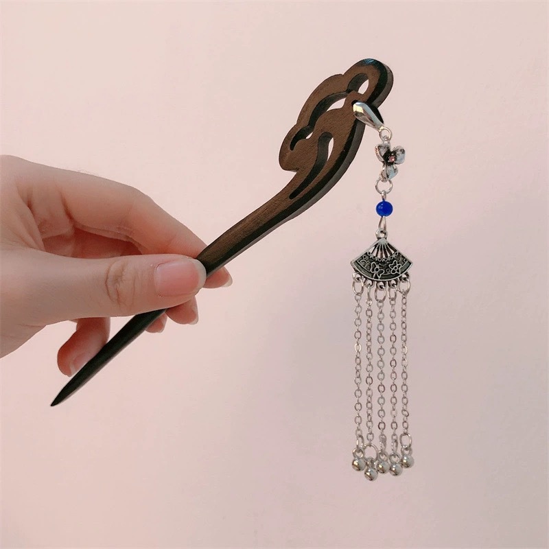 Blue Bead Fan-shaped Cloud Hairpin