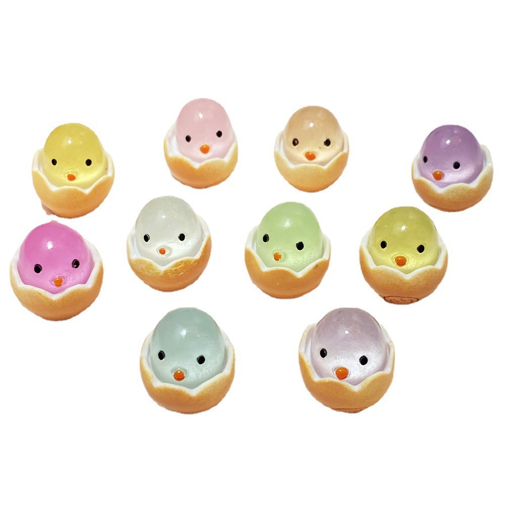 Glow-in-the-dark eggshell chicken children's novelty toy kindergarten gift Shelled eggs DIY resin micro-landscape decoration