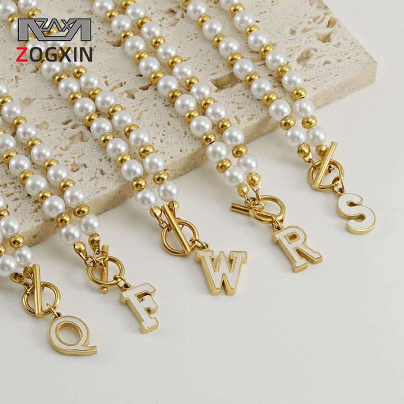 Cruz-frontera nueva cadena de perlas electrochapado 18K oro carta colgante nicho ins estilo collar