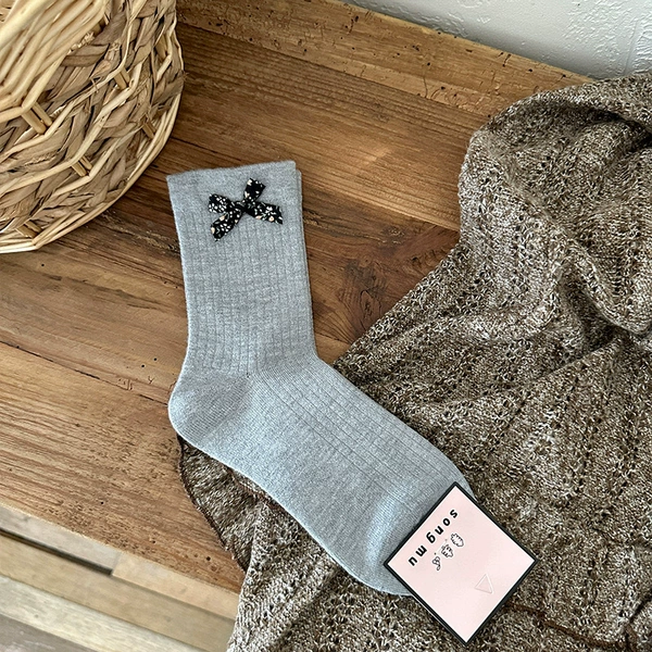Shallow gray