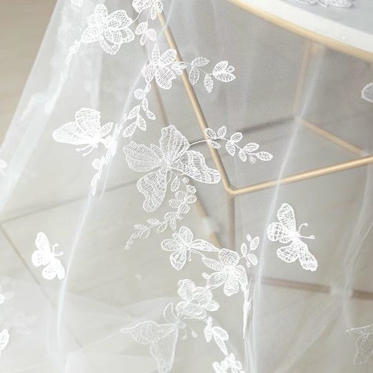 Three-dimensional butterfly flower embroidered mesh fabric clothing lace fabric wedding dress skirt embroidered veil curtain