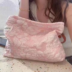 包包女新款爆款大容量高级感化妆包ins高颜值学生简约收纳包