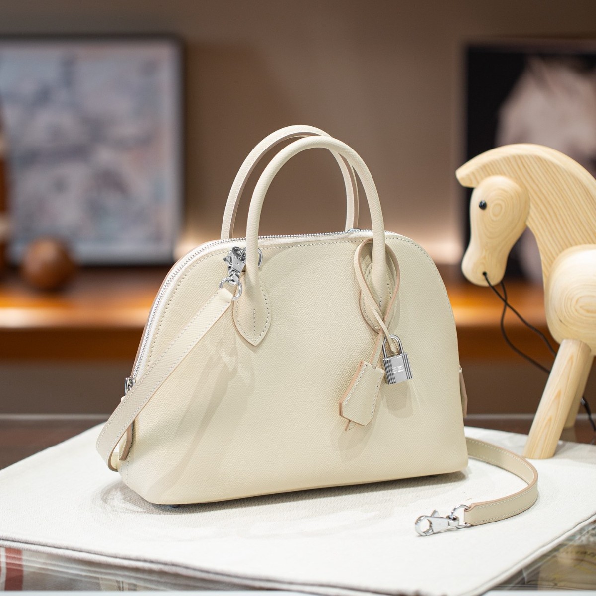 2025 Bowling Handbag For Women 25cm Large Top Grain Cowhide Shell Bag Tote Shoulder Commuter Bag Luxury - Thumbnail 2