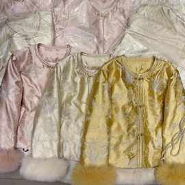 深圳南油女装织金刺绣狐狸毛袖羽绒服复古新中式国风优雅古典