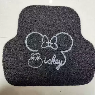 Universal Foot Pad: universal front and rear row easy - minnie-after-1