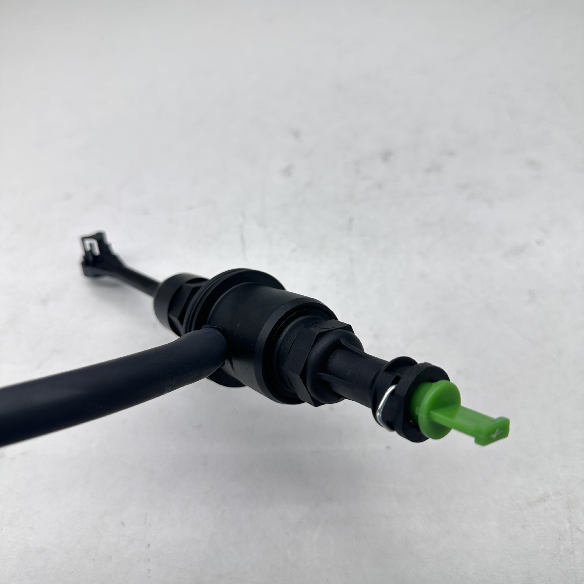30610-3Vf1B 30610-1-Hk0A 306101-Hk0B Is Suitable for Nissan Clutch Master Cylinder