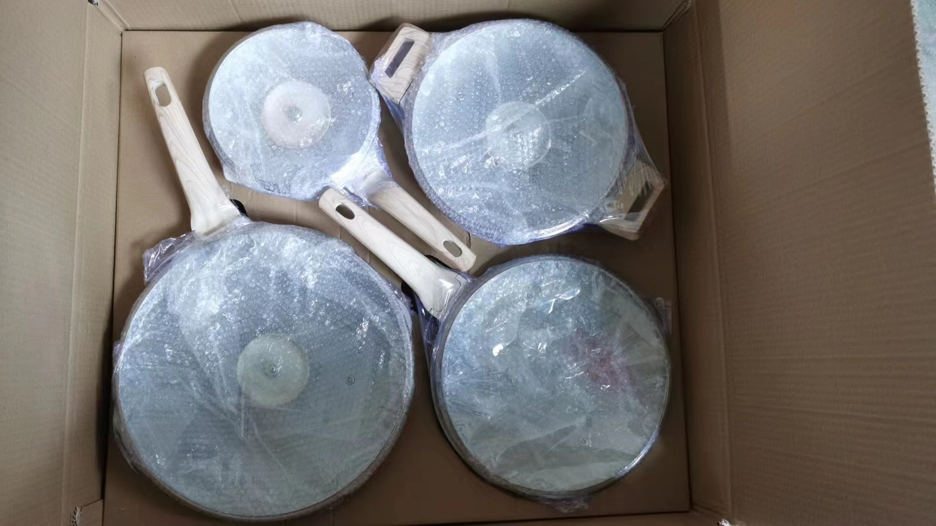 Cookware Set Image 1