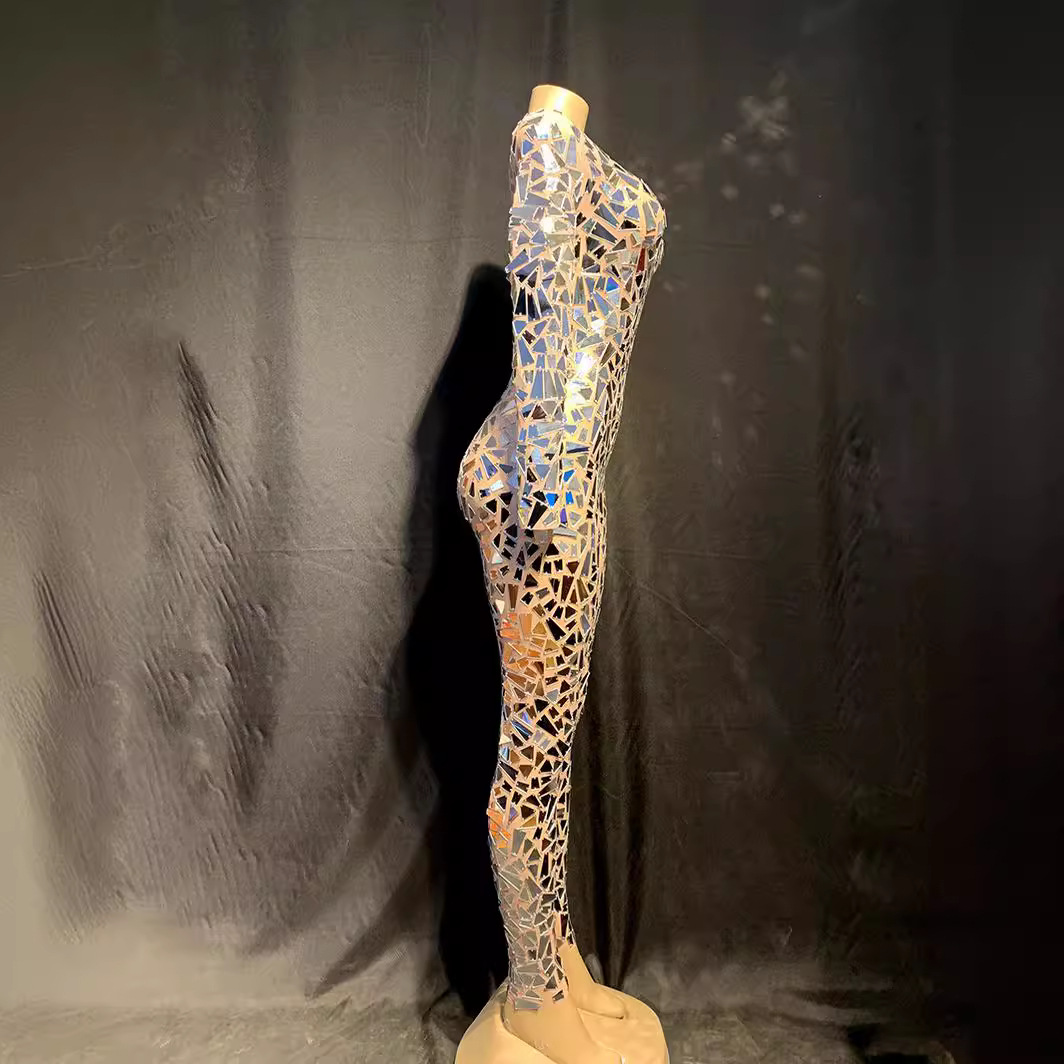 2023 nueva avanzada transfronteriza Venta caliente sexy grande lentejuelas de una sola pieza pantalones delgados stretch ropa de rendimiento de etapa para las mujeres