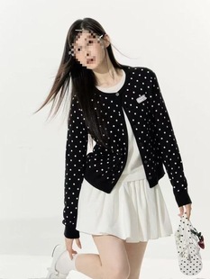 �͹Ų��c�A�I�كɼ����ᘿ���2025�¿�Ů�@���_��ë�����׺�ɫ