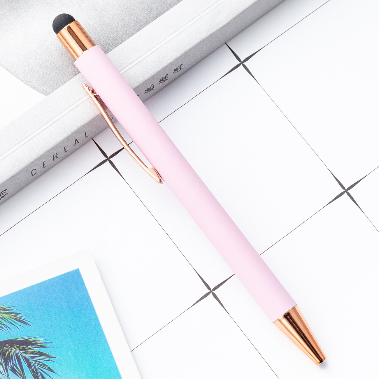 Venta al por mayor láser grabado condensador bolígrafo varilla de aluminio pantalla táctil pluma Prensa de color de goma y plástico