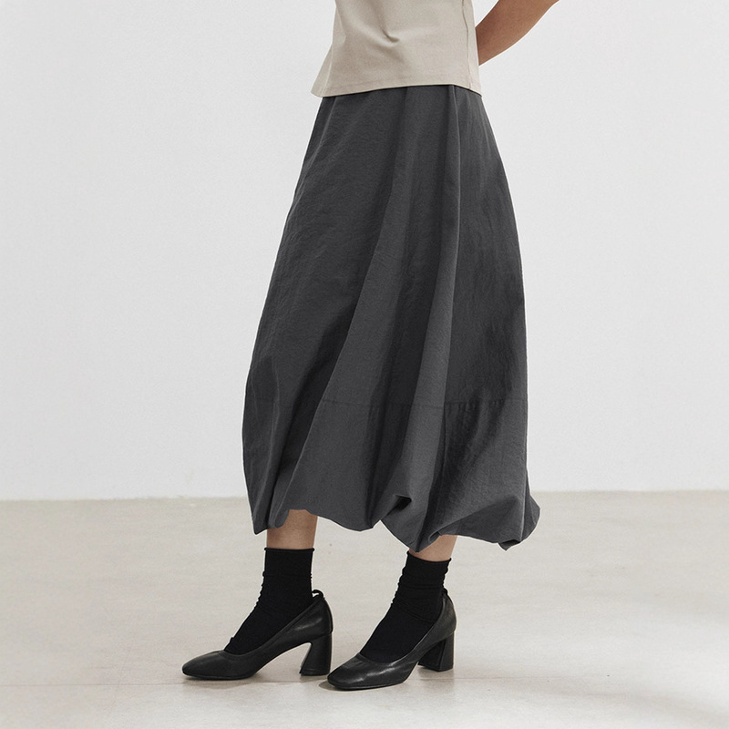 Love and Nancy Thirteen Lines Minimalist Korean Style Slightly Twisted Breathable Skin-Friendly Flower Bud Design Silhouette Skirt for Women 02678