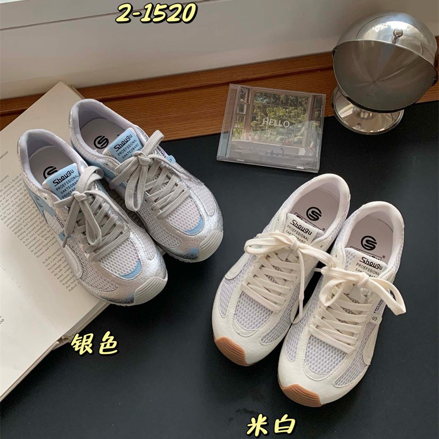 首谷正品网面透气德训鞋女款2025超火户外休闲时尚裂皮纹小白鞋潮