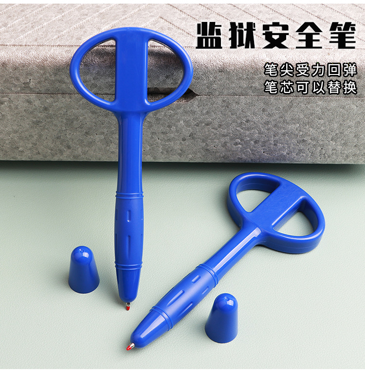 笔尖回缩写字中性笔