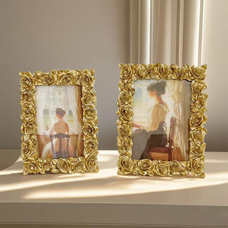 Creative American Metal Rose Photo Frame Table Exquisite Light Luxury Living Room Bedroom Decorations Photo Frame Ornaments