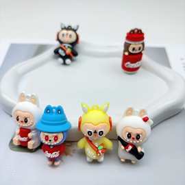 爆款可口可乐拉布布盲盒钥匙扣挂件LABUBU礼物潮流玩公仔批发配件