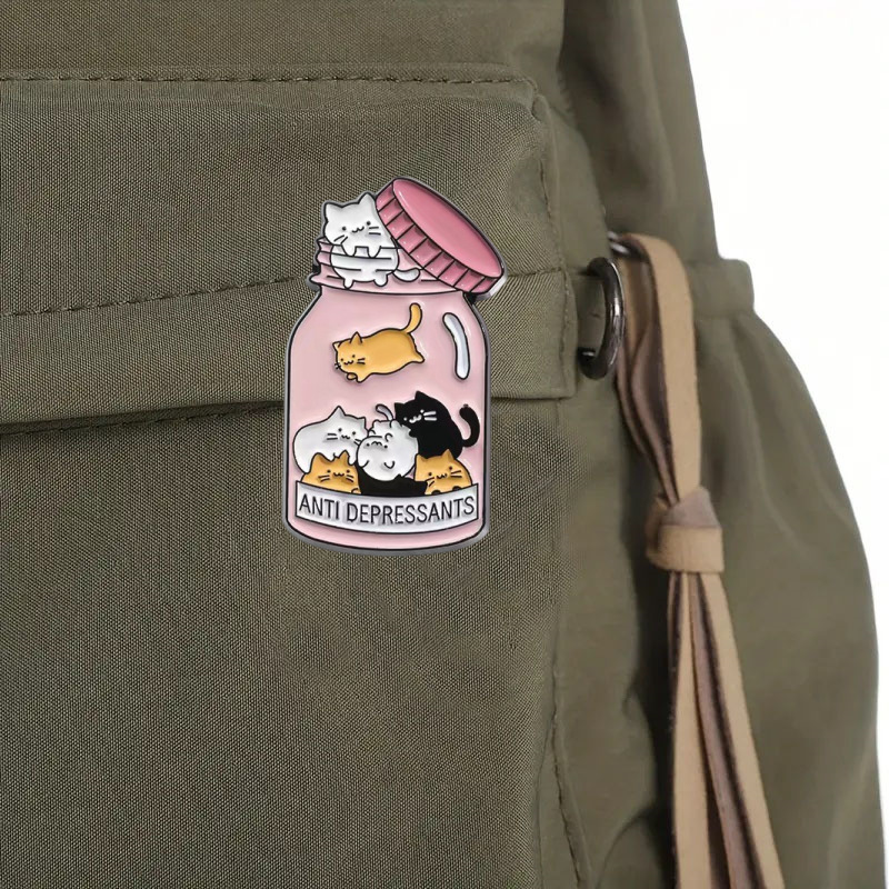 Daily Occasion Zinc alloy Material Letter, Cat Pattern All Seasons Season Cute Pin Letter Cat Zinc Alloy Enamel Stoving Varnish Unisex Brooches