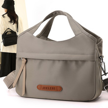 新款手提女包时尚女士斜挎包轻便单肩背包休闲手机包斜跨包