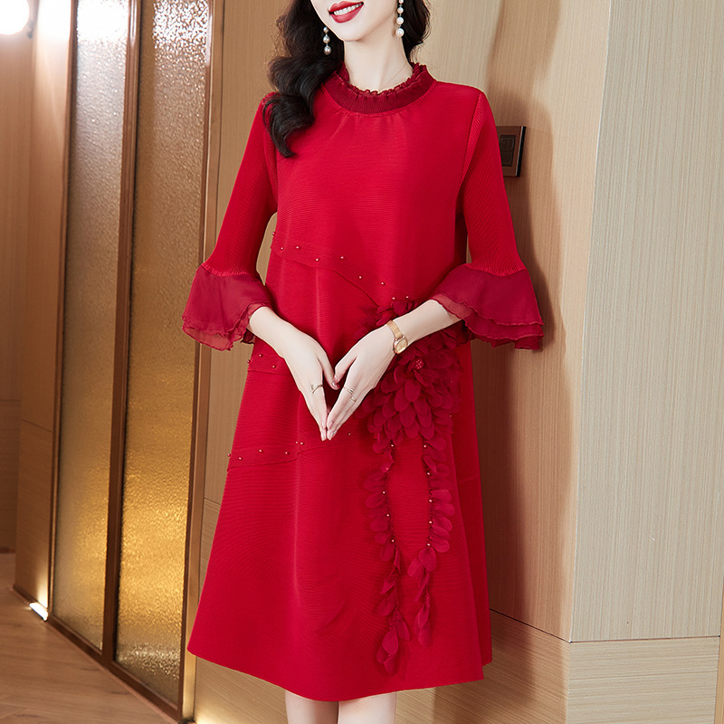 Attend the banquet mother dress red dress women summer 2024 new foreign style plus size Xi mother-in-law wedding dress Attend the banquet mother dress red dress women summer 2024 new foreign style plus size Xi mother-in-law wedding dress
