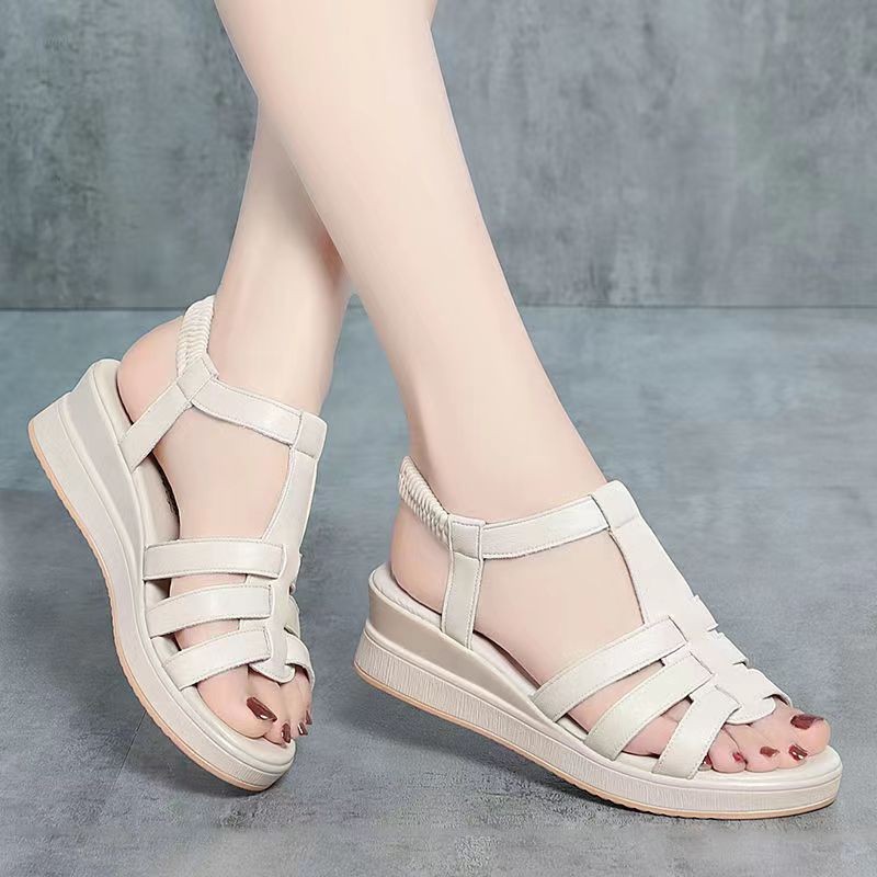 2026 verano nuevo cuero suave anti-derrapante sandalias romanas retro moda elástica zapatos de madre de talón de pendiente