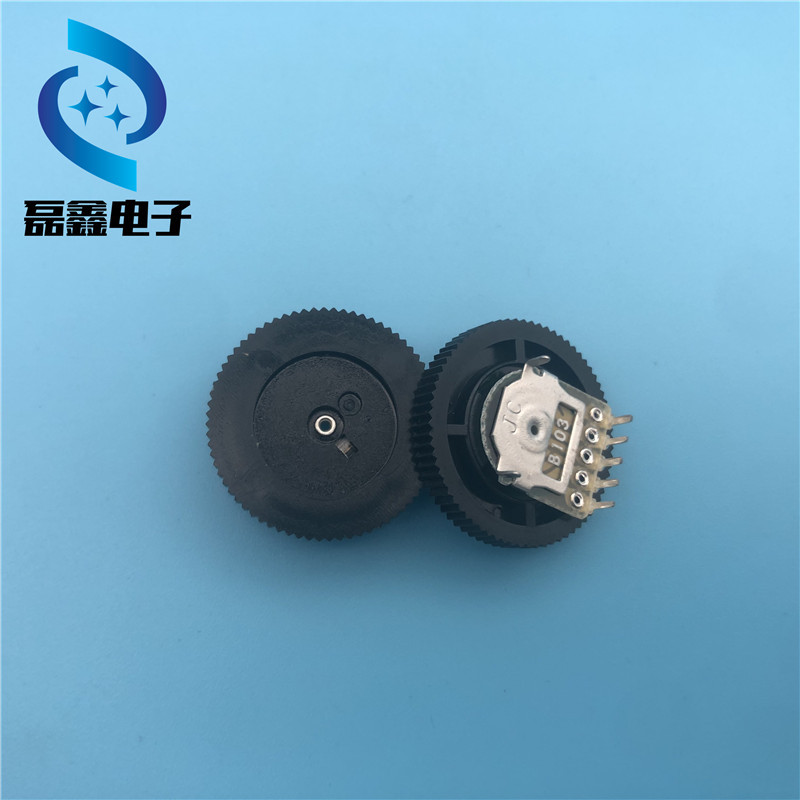 源头厂家 供应高品质20*2.8mm双联拨盘电位器 B103K 圆盘电位器