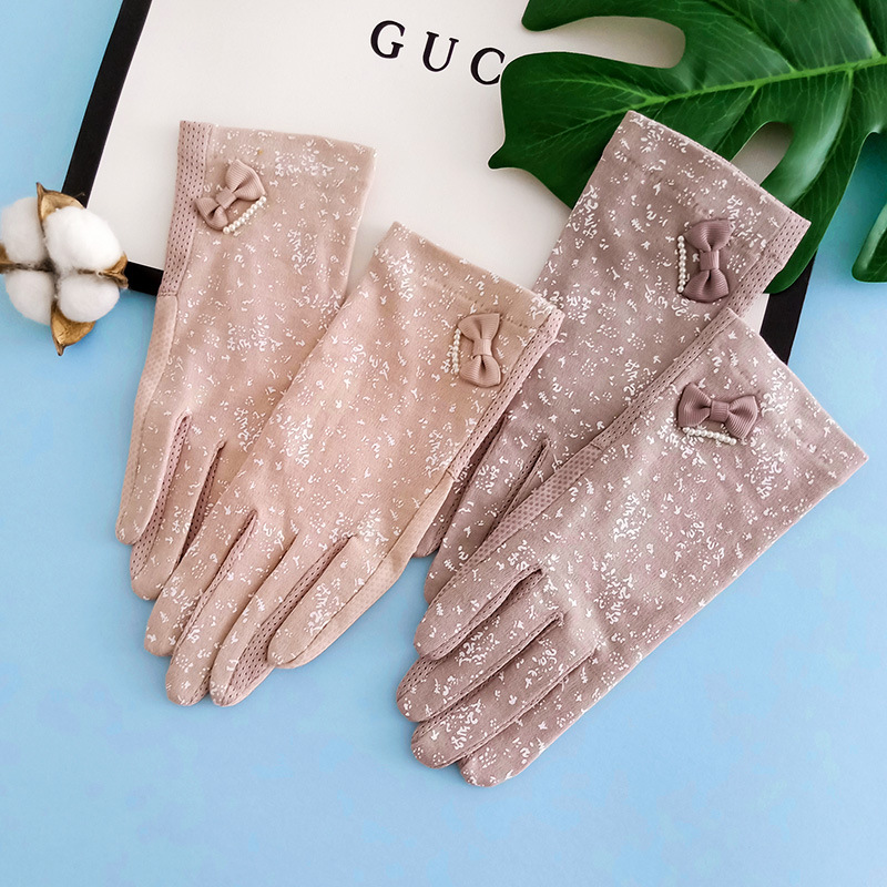 夏季单色印花分指防晒手套女现货服饰手套复古珍珠蝴蝶结布制手套