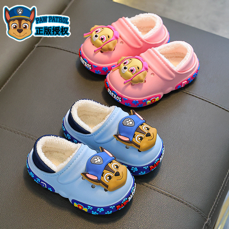 Paquetes de invierno para niños, zapatos de tacones de algodón para niños y niñas, zapatillas de algodón cálidas y impermeables para niños.