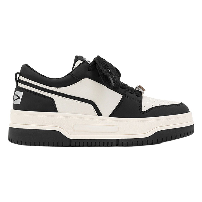 Versión de piel de vaca de alta calidad ~ Zapatos blancos de suela gruesa de cuero para mujer, primavera de 2025, nuevas zapatillas deportivas en blanco y negro, zapatillas de deporte panda